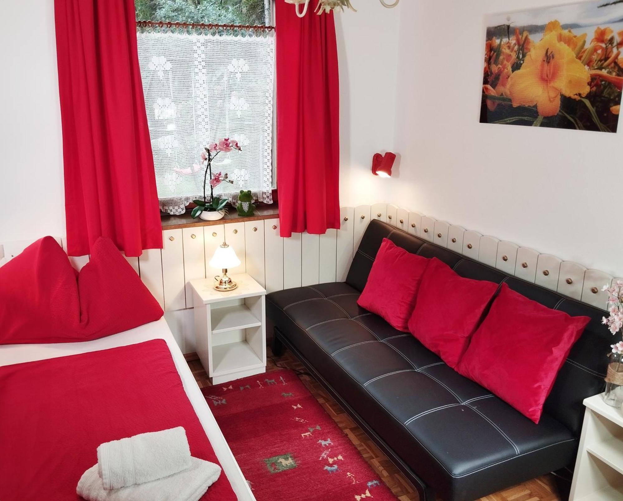 Ferienwohnung Schellander Privatstrand Velden am Wörthersee Room photo